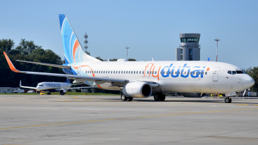 A6-FEO (40266) 2018 Boeing 737-8KN(WL)