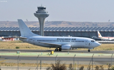 LZ-BOY (cn 24785) Boeing 737-53A