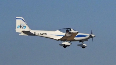 D-EAWM (82035/C) 1994 Grob G-115A