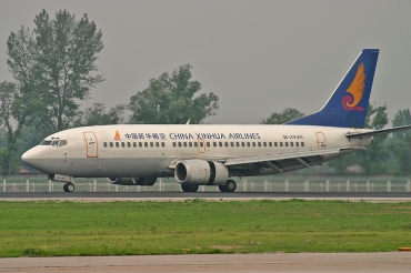 B-2945 · Boeing 737-37K · (PEK / ZBAA)