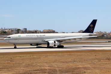 HZ-AQ28 (1803) 2017 Airbus A330-343