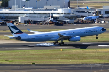 B-LBJ (1618) 2015 Airbus A330-343