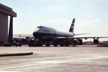 VR-HOL (23709) Boeing 747-367