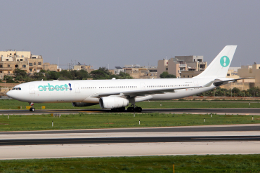 CS-TRH (833) 2007 Airbus A330-343