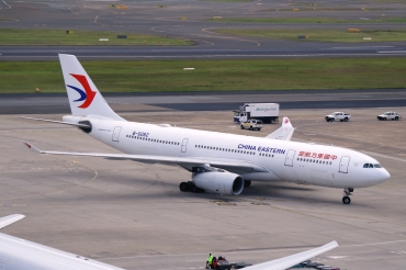 B-6082 (821) 2007 Airbus A330-243