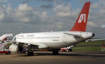 VT-EYF (225) 1991 Airbus A320-231