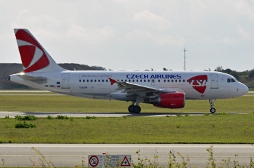 OK-MEL (03094) Airbus A319-112