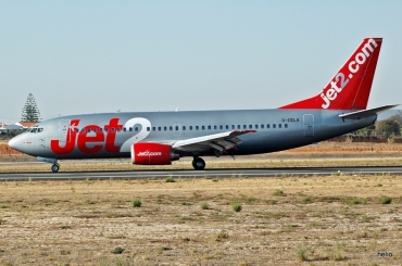 G-CELX (23654) 1986 Boeing 737-377
