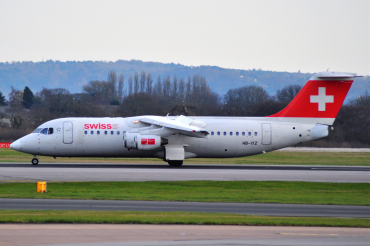 HB-IYZ (E3338) 1998 British Aerospace Avro RJ100