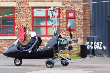 G-CGXZ 2011 Rotorsport Uk MTOsport