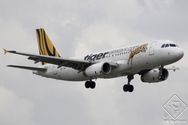 9V-TAF, (cn 2728), Airbus A320-232