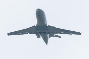 M-ABGG (5450) 2000 Bombardier Challenger 604