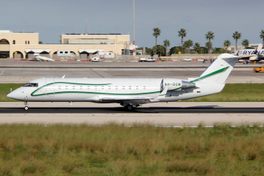 9H-DOM (8069) 2007 Bombardier CL-600-2B19 Challenger 850