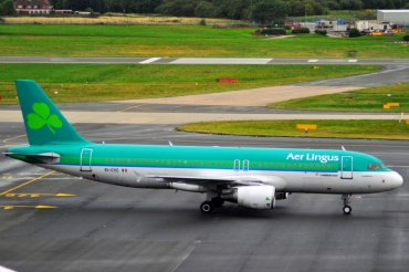 EI-CVC (1443) 2001 Airbus A320-214