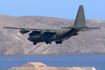 8T-CC (382-4257) Lockheed C-130K Hercules