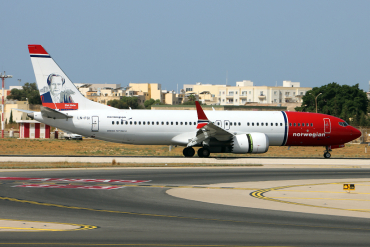 LN-FGI (65185) 2022 Boeing 737-8 MAX
