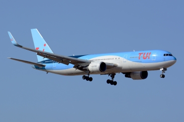 G-OBYF (28208) 1998 Boeing 767-304 ER WL