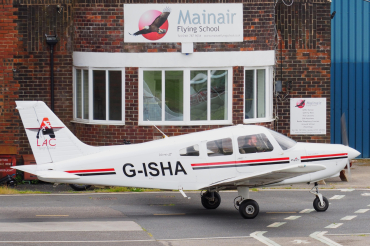 G-ISHA (28-42211) 2004 Piper PA-28-161 Warrior III