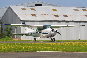 G-BKCE (F17202135) 1982 Reims-Cessna F172P Skyhawk