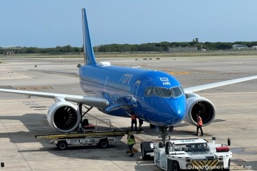 EI-HHR (55270) 2024 Airbus A220-300