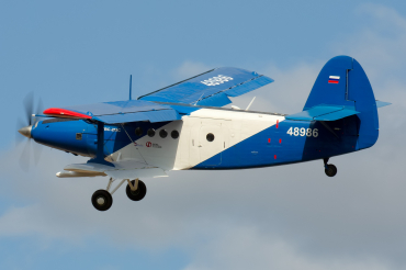 48986 (1G73-40) 1966 Antonov An-2