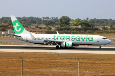 F-GZHP (44566) 2015 Boeing 737-8K2(WL)