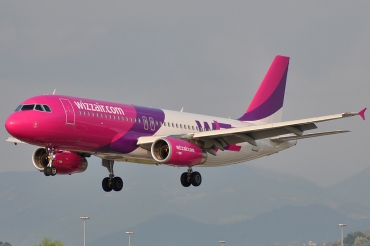 HA-LWC (4323) 2010 Airbus A320-232
