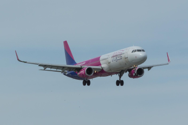 HA-LTD (8305) 2018 Airbus A321-231(WL)