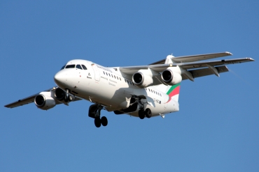 LZ-HBC (cn E2093) BAe-146-200